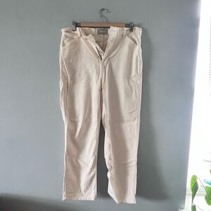 Everlane Ecru Straight Leg Pants
